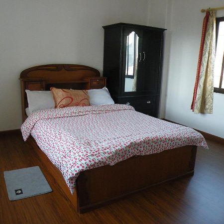 Pokhara Abroad Inn Exterior photo